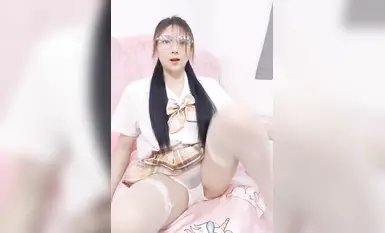 2024년 7월, 안경을 쓴 여고생 [샤오텐 핥기]에 신입생이 소개됩니다! 매우 아름다운 가슴! 나는 그녀를 정말로 핥고 싶어, 안경을 쓴 소녀는 그것을 보는 것을 즐긴다 (6)