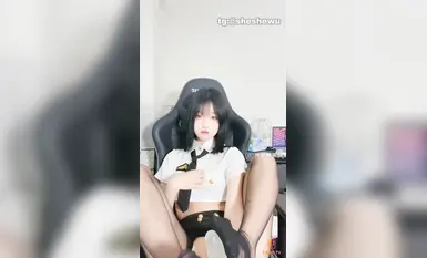 极品颜值露脸清纯少女『神探狸狸(人形玩偶doll)』清纯的脸庞淫荡的行为超级反差的女孩子，清纯淫荡切换只在一瞬间(7)
