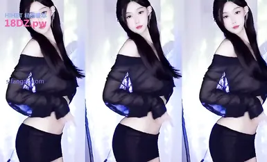 极品巨乳纯欲女神七月情趣装搔首弄姿岔开双腿道具自慰／斗鱼混血尤物TTUU宽衣解带跳蛋塞穴乳夹随歌艳舞等10