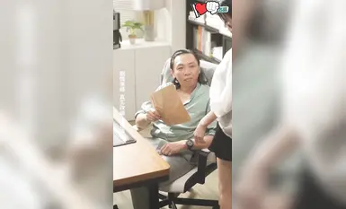 Ang erotikong maikling drama [Police Beauty Zhang Jinyu] ay hinango mula sa totoong mga kaganapan ng pagkalanta ng kaakit-akit na babaeng pulis upang makita kung paano sinimulan ng fallen angel ang revenge drama! Episode 4