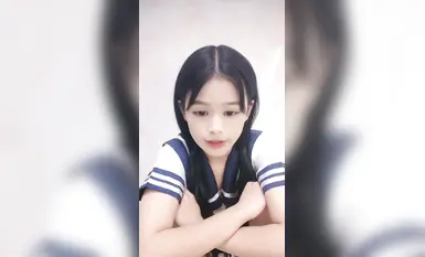 【太平公主】双马尾制服萝莉萌妹② 一脸清纯呆萌，道具自慰一番，再被炮友干，抓起大屌想被插，骑乘位深插猛怼
