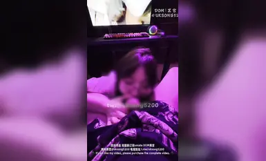25/7/2024, sư phụ trở lại với tác phẩm mới 980 nhân dân tệ [DOM Black Palace] quan hệ tình dục trong quán cà phê Internet, được đào tạo bởi một nữ sinh 19 tuổi, không thể chịu đựng được nữa (2)
