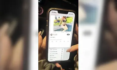 ในปี 2024 สาวงามจัดฟันชาวไต้หวัน [RayRay Rui Rui] ทวีตข้อดี เผยหน้าอกใหญ่ในซุปเปอร์มาร์เก็ต มี 3P สองง่าม ไม่ค่อยเห็นหน้า (1)