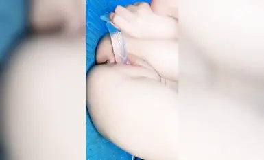 รุ่นล่าสุดในเดือนกรกฎาคม [สาวโลลิอายุ 18 ปี] มีซาลาเปาไร้ขนตามธรรมชาติและหีนุ่มช่วยตัวเองและใส่น้ำผลไม้สีขาวจำนวนมากเพื่อหล่อเลี้ยง! หน้าตาก็หวานมากใครจะทนเสียงหวานสุด ๆ ได้ (3)