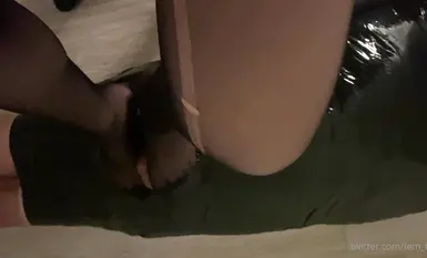 ✨【重度BDSM】韓國巔峰女S「Yerin」OF重度調教私拍 男女奴一邊做愛一邊受刑，大幅超越常規調教【第五彈】 (1)