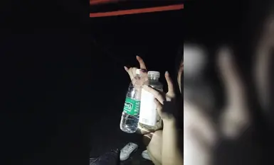 漂亮小姐姐野战玩男女之间的事在这里你确定不要钱你要给也行太黄了是不是上火了喝尿啪啪灌肠