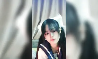 18 세 학교 미인 [Xiaoyi의 sobobo]가 유혹적으로 춤을 추고 자위하며 하얀 액체가 새어 나옵니다 (3)