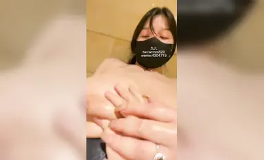 推特極品波霸女神【九兒溫柔妹妹】688元劇情定製，記錄第一次約炮，一對車大燈無法形容的碩大亂顫