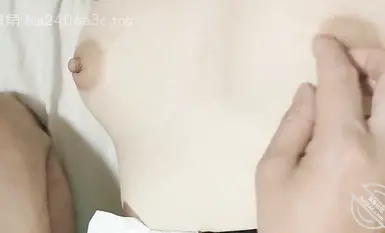 海角超頂淫亂性愛【171861476401】妹妹用乳汁潤滑我的雞巴 我用精液滋潤妹妹的美穴 爽到自己揉陰蒂 淫靡白汁詮釋高潮的美妙