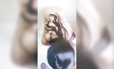 Bậc thầy mới nhất của 91 gia đình loạn luân siêu nóng bỏng [Di Dawubo] đã thành công trong việc phát triển ba cái lồn của con gái mình. Cô ấy thật may mắn và cái lồn của cô ấy thật chặt và đụ cô ấy, và âm thanh dâm dục thật tuyệt vời ( 1)