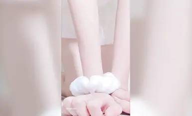 Món đồ không thể thiếu của các cô gái trẻ! Twitter Vú nhỏ và âm hộ hồng [Gạo nếp mềm và ngọt] Đạo cụ Ziwei khỏa thân nhảy múa và rên rỉ với giọng điệu quyến rũ, con chó cái phúc lợi Ji đưa cha cô đi trên đường cao tốc để chụp ảnh riêng tư quy mô lớn (2)