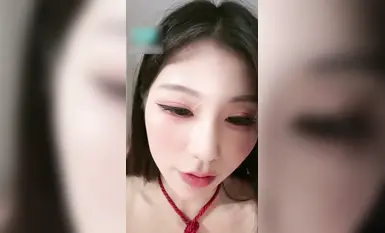 Ang nangungunang internet celebrity goddess ng Bigo [Little Doll Cat] ay lumusong sa dagat at nakipagtalik nang walang condom at nag-cum sa loob (3)