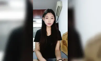 [Small strawberries are so delicious] A college student with beautiful breasts picks her pussy, rubs her breasts, dances naked and masturbates (3)