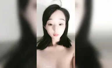 【菲菲】G奶巨乳校花學妹 蜜穴蝴蝶逼抽插自慰 (6)