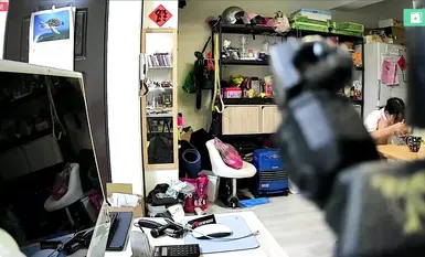2024-04-26_Taipei Home Monitoring_[ชุดชั้นใน]_เปลี่ยนเสื้อผ้ากินข้าวเช้า_พี่ดูทีวี_ซ้อมไวโอลิน_กินข้าวเย็น_พี่คุยกับพี่ก่อนอาบน้ำ_พี่ขยับผ้าห่มเตรียมเข้านอน