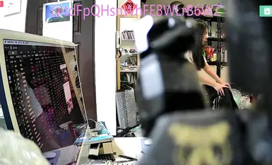2024-04-13_台北家庭监控_[内衣内裤]_起床换衣服出门_吃完饭回家太热换衣服_写作业_洗完澡睡觉
