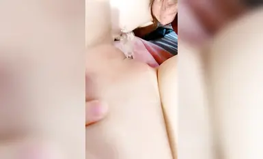 9-1 is freshly baked! The latest lolita in the sea [Believe I can meet you] Super cute baby with fat white body and super white tiger steamed pussy. She says she is the type that can endure fucking. She chats and squirts while fucking (8)