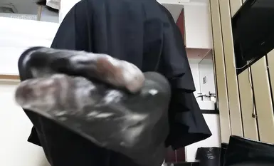 女神嫩妹足交【小琪琪文文】美腿玉足小可愛 足交26部合集(19)
