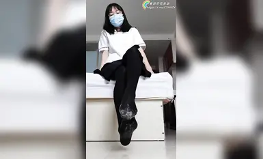 Footjob của nữ thần trẻ [Xiao Qiqi Wenwen] Bộ sưu tập 26 footjob dễ thương với đôi chân và bàn chân đẹp (22)