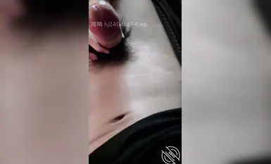 海角大神【意淫自己妹妹】原創視頻妹妹第一次口交停車場內驚心動魄狹小空間盡情釋放