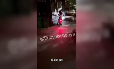 蘿莉露出，崽崽，白幼瘦可愛蘿莉玩露出