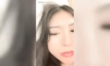 重磅推薦！神仙顏值~【親親寶貝】絕美女神，被無套啪啪，小伙艷福不淺 (2)