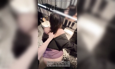 专操极品良家大神『Wei.魏先生』出轨人妻也是主人的肉便器飞机杯，见面就发骚她说喜欢被我掐着脖子干烂