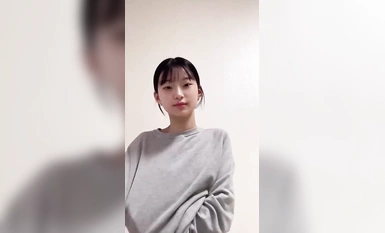 南韩流出~21岁大二美女【Jojo幼熙】成人版抖音及私下大尺度(3)