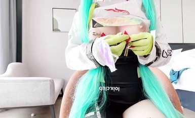 Vivian cos Hatsune Miku đạo cụ thủ dâm
