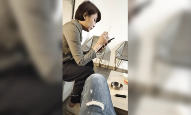 큰 물 누출! 초강력 PUA 연결 마스터는 얼굴을 보여주고 최고의 왕실 자매, 아름다운 젊은 여성과 섹스를 하며 비범한 기질, 구강 성교, 독룡, 다양한 섹스 셀카(2)