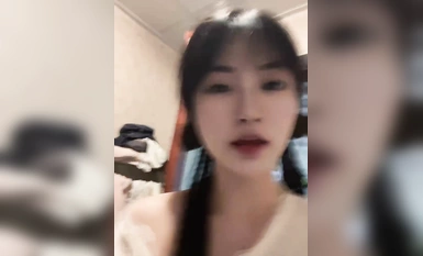 PUA 마스터넷은 아름다운 얼굴에 여신 같은 미모를 시시덕거리고, 원격으로 조종해 옷을 벗고 몸을 만져 소변을 보게 한다(3)