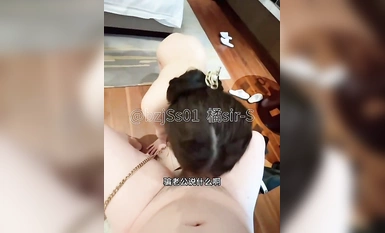 專約極品大神『橘sir-S』人妻娜娜跪著爬過來伺候我，我刷牙，她給我舔肛！淫盪對白，最終內射兩次！我：你是怎麼騙你老公的？