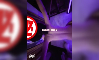 专约极品大神『橘sir-S』小m在绿帽男友面前被狠狠的凌辱