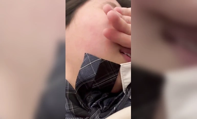 Master [Flower Picking Thief] The captive little bitch, the slender young girl Lolita, leads the little bitch to have a 3P with her friends, exposing her face and cumming inside her! Young ketones are good (1)