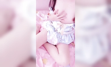 清純雙馬尾人形小母狗『工口小妖精』福利私拍，超極品合法卡哇伊小蘿莉 超高顏值 清純淫靡並存②