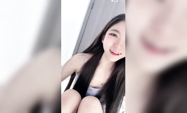女神突破尺度！【上官婉兒】急速抽插狂噴，塞滿小穴 (3)