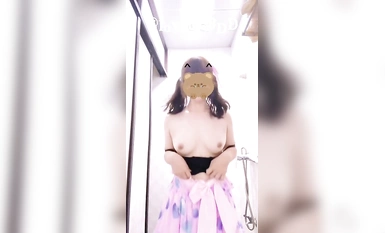 推特極品顏值蘿莉【丸偶一號機】VIP裸舞福利 (2)