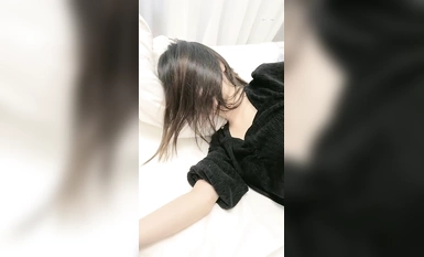 สาวสวยหน้าสวย ถุงน่องสีดำ หน้าอกใหญ่ [สาวดูดน้ำแตก] อย่าตบหน้า ทนไม่ไหว น้ำแตกเร็ว มาแล้วจ้า อึดอัด หุ่นเพรียว หอยเป๋าฮื้อสีชมพู คุณถูกพี่ใหญ่ของคุณระยำและฉีดน้ำโดยไม่มีถุงยางอนามัย คุณเป็นคนไม่หยุดยั้ง