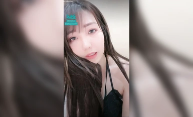 2024年极品台湾高颜值风骚御姐【ladyyuan】黑丝啪啪，甜美俏佳人，绝美的干炮搭档(1)