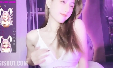 【Stripchat】「啊~太舒服了」國產黑絲尤物混血妖精「Actress」騷貨玩跳蛋模仿舌頭舔雞巴