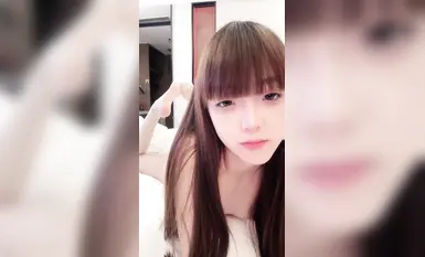 安徽頂級高顏校花【小奶昔】自慰深喉啪啪吞精~高挑的身材超高顏值，清純淫靡並存，美乳翹臀性感小騷貨 (5)