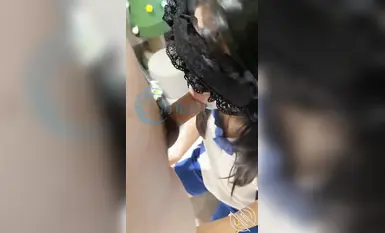 海角淫乱大神【野兽绅士】爆操校服萝莉，演绎父女乱伦，淫语挑逗，刺激高潮，青春的肉体紧实饱满视觉盛宴