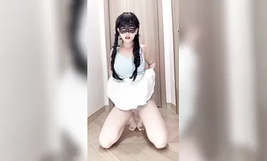 素片天花板萝莉【不要凶小乖】福利黑丝玉足剧情演绎各种制服cos-4弹水都扣泛滥了！粉嫩脚丫太美了(1)