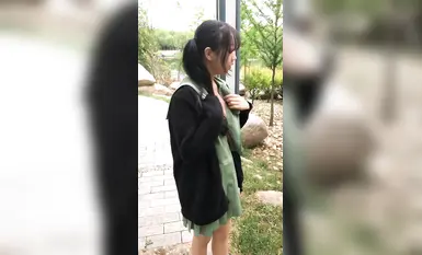 Gadis Kebajikan Berry-Mendedahkan di hadapan orang lain dan mencabar orang yang lalu-lalang untuk mengusik orang yang lalu-lalang dengan berbogel_01