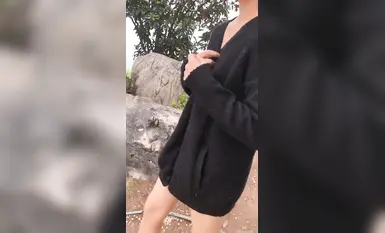 복지 Ji Lier'er-사람들 앞에서 알몸으로 도전하고 지나가는 사람들을 놀립니다_03