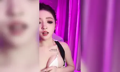 [Công chúa kẹo mút nhỏ] Chương trình phát sóng xanh hàng đầu ~ Nữ thần ngọt ngào ~ Bộ ngực đẹp da trắng ~ Lồn và âm hộ mềm mại ~ Siêu hấp dẫn (2)