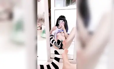 Inosenteng kalapating mababa ang lipad na may kambal na buntot [Eating Yaoyao] Welfare private filming, malambot at cute, matamis na boses, malambot na katawan, madaling itulak pababa ang maliit na lolita, bihirang puting tigre, first-line sky, steamed bu