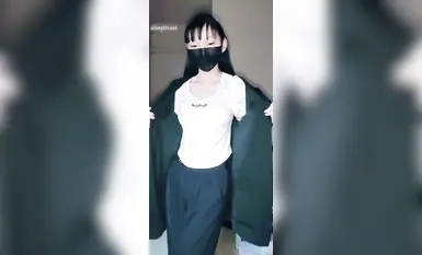 ปรับแต่งเป็นพิเศษสำหรับผู้ประกอบการในท้องถิ่น ผอมและสวย ใบหน้าที่เปิดเผยของสาวโรงเรียน [ทิม] คอลเลกชันผลประโยชน์ที่สมบูรณ์ ความมีชีวิตชีวาอ่อนเยาว์ อุปกรณ์ประกอบฉากการเต้นรำเปลือย เพศ Ziwei และการพุ่ง คุณสมบัติสุนัขตัวเมียเต็มรูปแบบ (2)