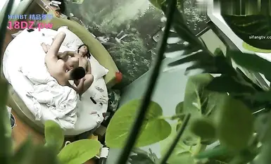 盜錄蜂腰巨乳美少婦與上司開房互舔攻守兼備無套內射／大學眼鏡男酒店束縛苗條白皙大奶女友深喉各種體位抽插等 09