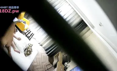 盜錄蜂腰巨乳美少婦與上司開房互舔攻守兼備無套內射／大學眼鏡男酒店束縛苗條白皙大奶女友深喉各種體位抽插等 17